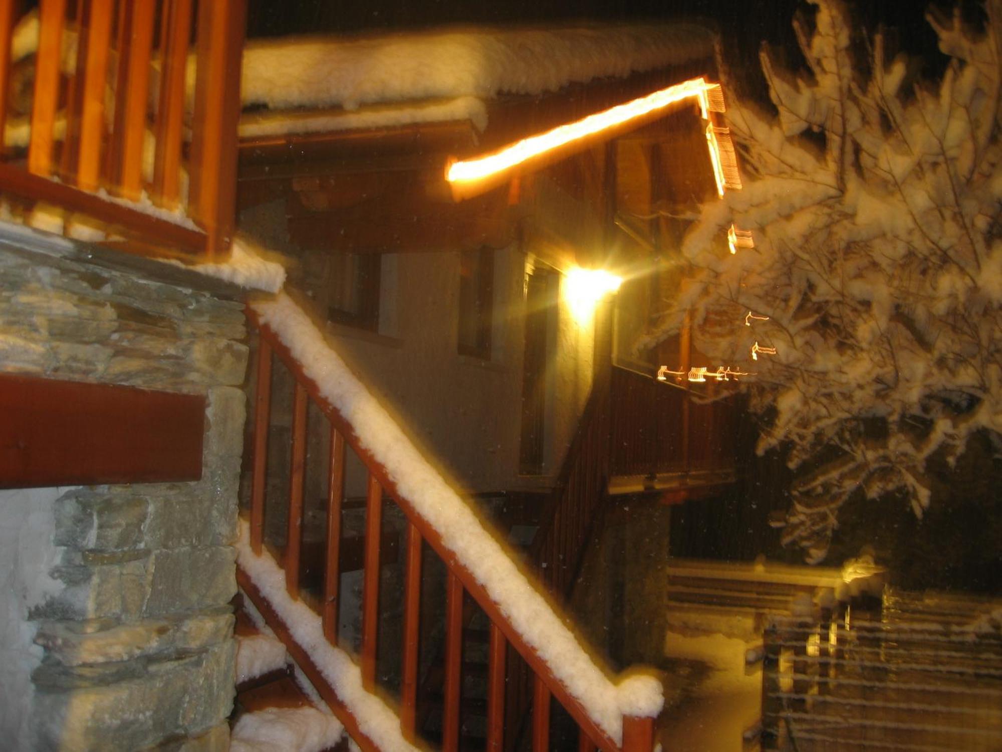 Eco Chalet Maison Dominique Challand-Saint-Anselme Bagian luar foto