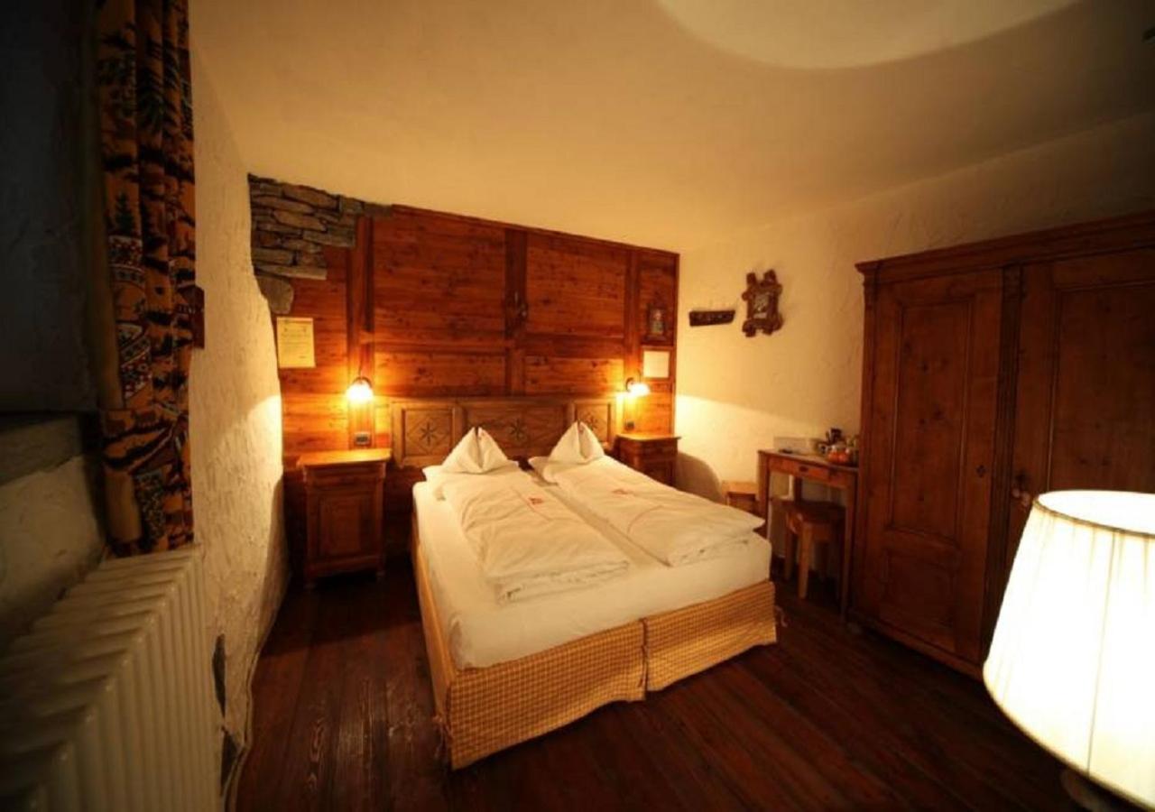 Eco Chalet Maison Dominique Challand-Saint-Anselme Bagian luar foto